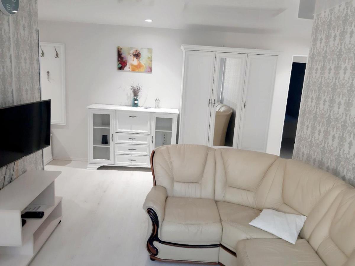 Appartment New In Center Mogilev Ngoại thất bức ảnh