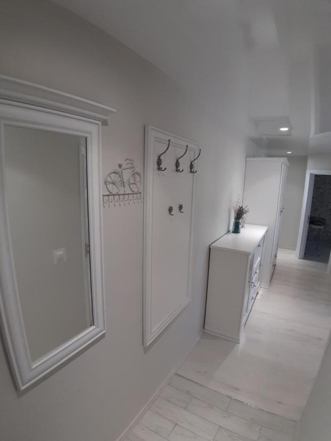 Appartment New In Center Mogilev Ngoại thất bức ảnh
